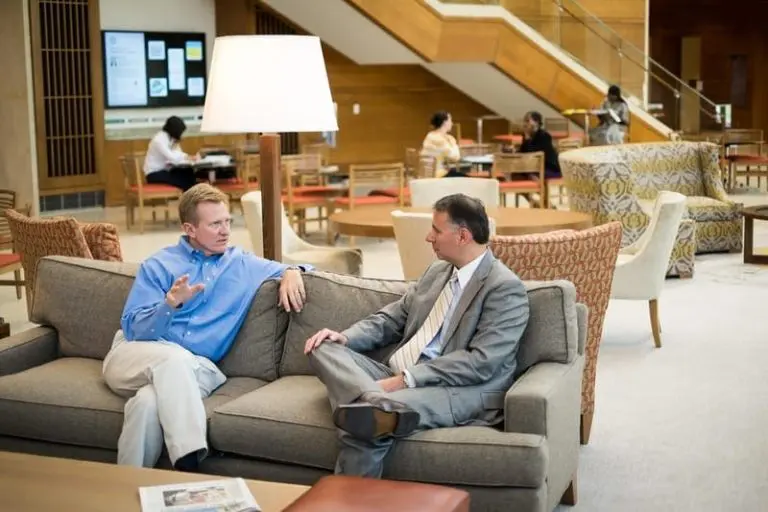 Wall Street Journal features School of Business class