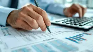 Person on a calculator