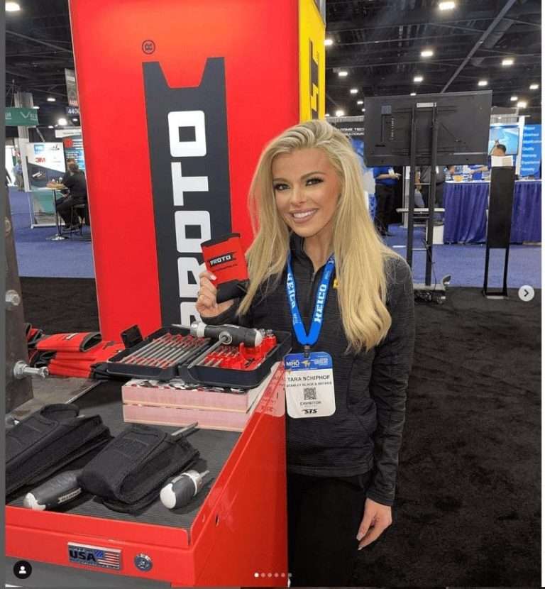 Tara Schiphof showcasing tools.