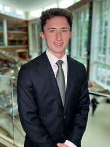 Headshot of Andrew Bakker