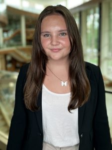 Headshot of Hannah Aiken.